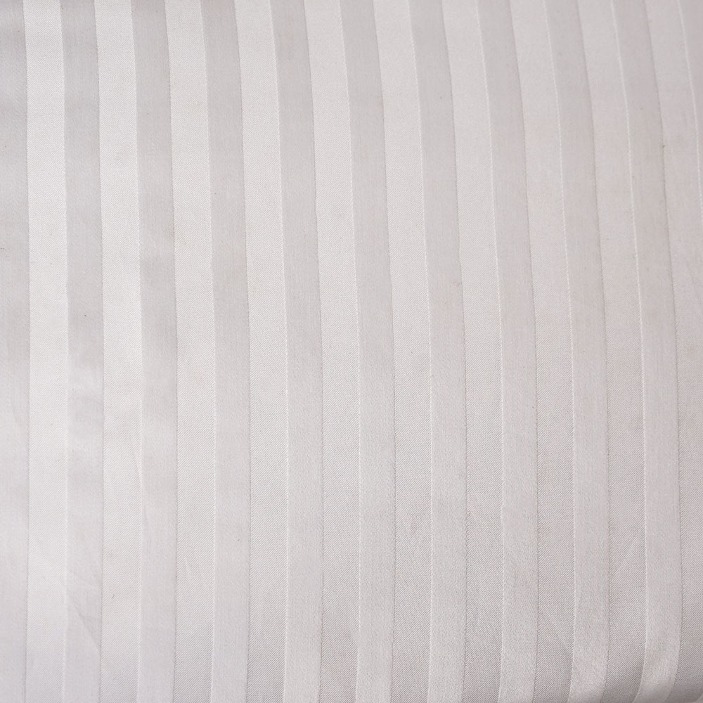 ls-300tc-full-white-1cm-stripes-duvet-cover-2.jpg