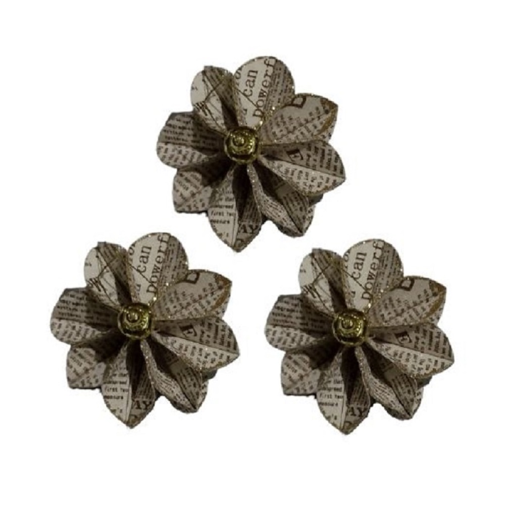 Classic Newspaper Christmas Hanging Ornament Circle