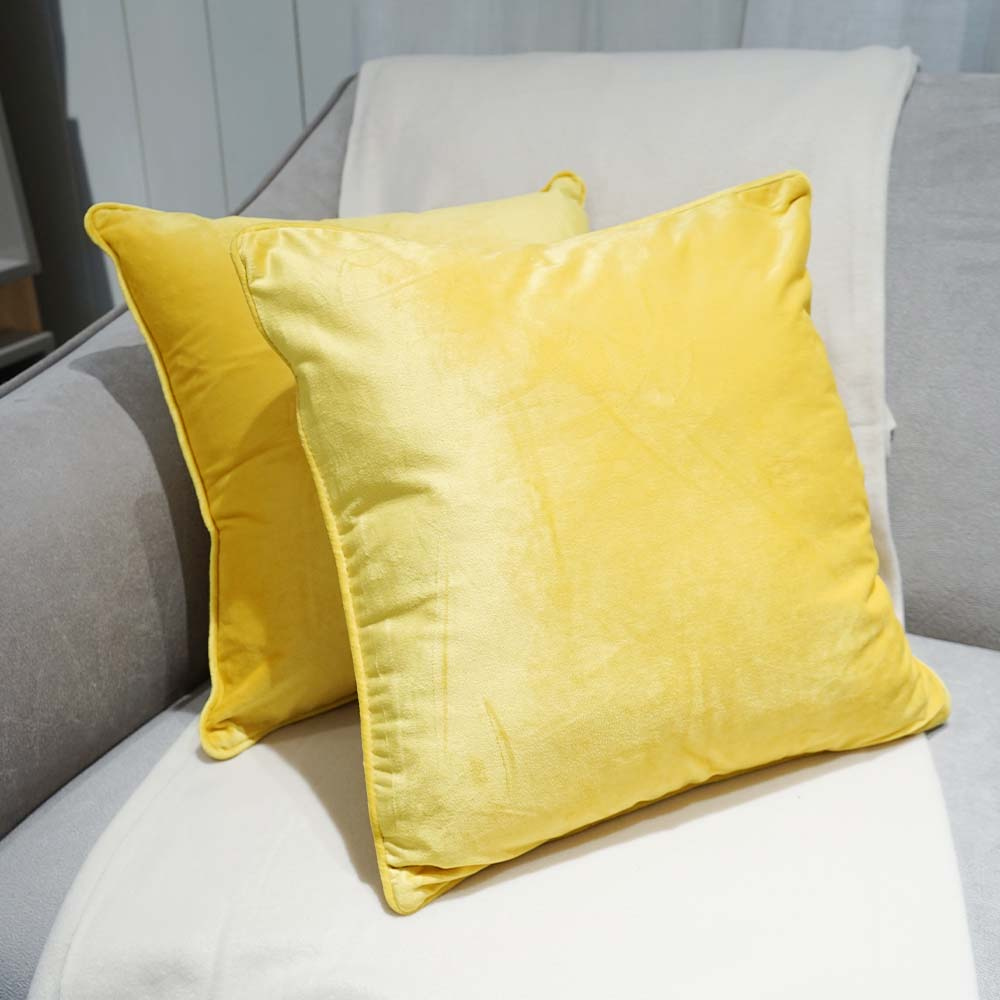 STYLE & COLLECTION Throw Pillow Case Velvet 18" x 18" Mustard 