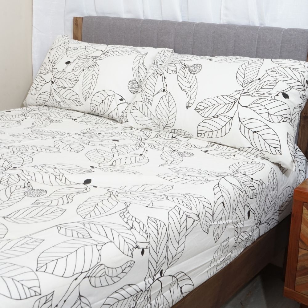  Linen N Things 3pcs Set Bedsheet Cotton 300 Thread Count Black Leaves