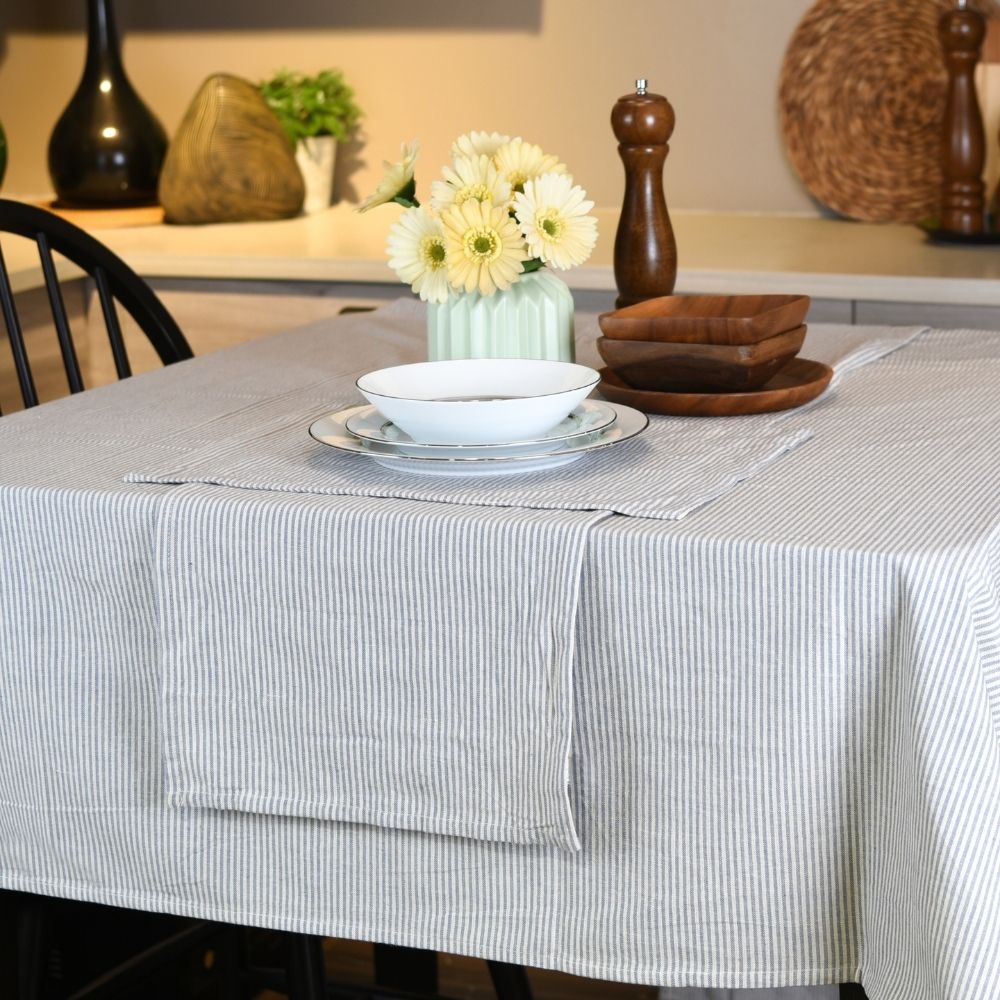 HAPPY TABLE Table Cloth Hemmed Chambray With Multiple Size Variations
