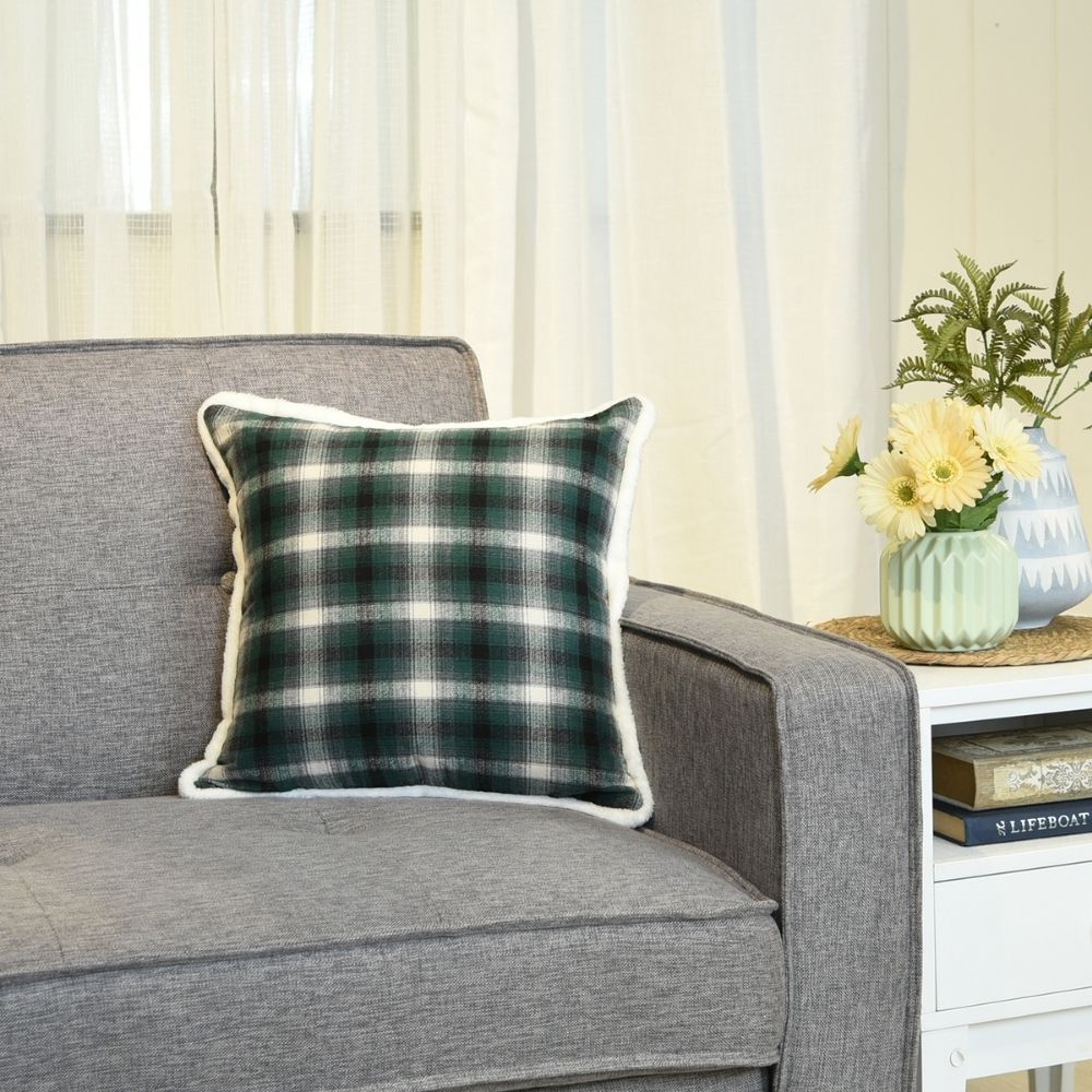 Throw Pillow Case Classic Lattice 17" x 17" Green